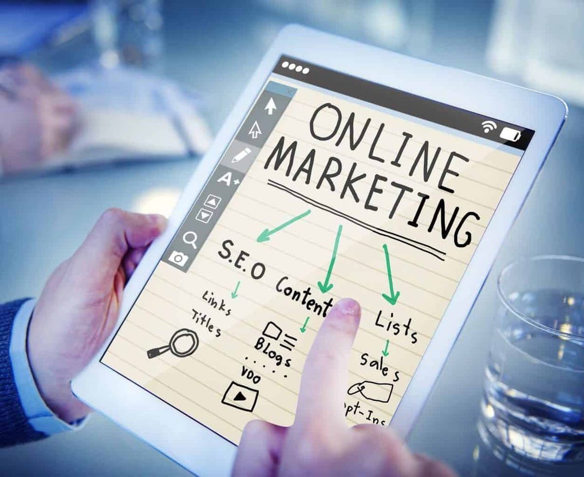 4 Reasons To Use Search Engine Optimization In Your Marketing Strategy