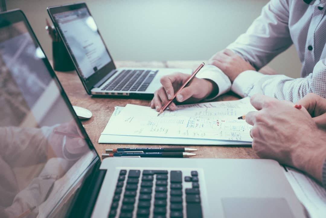 Benefits of Implementing Knowledge Management Initiatives