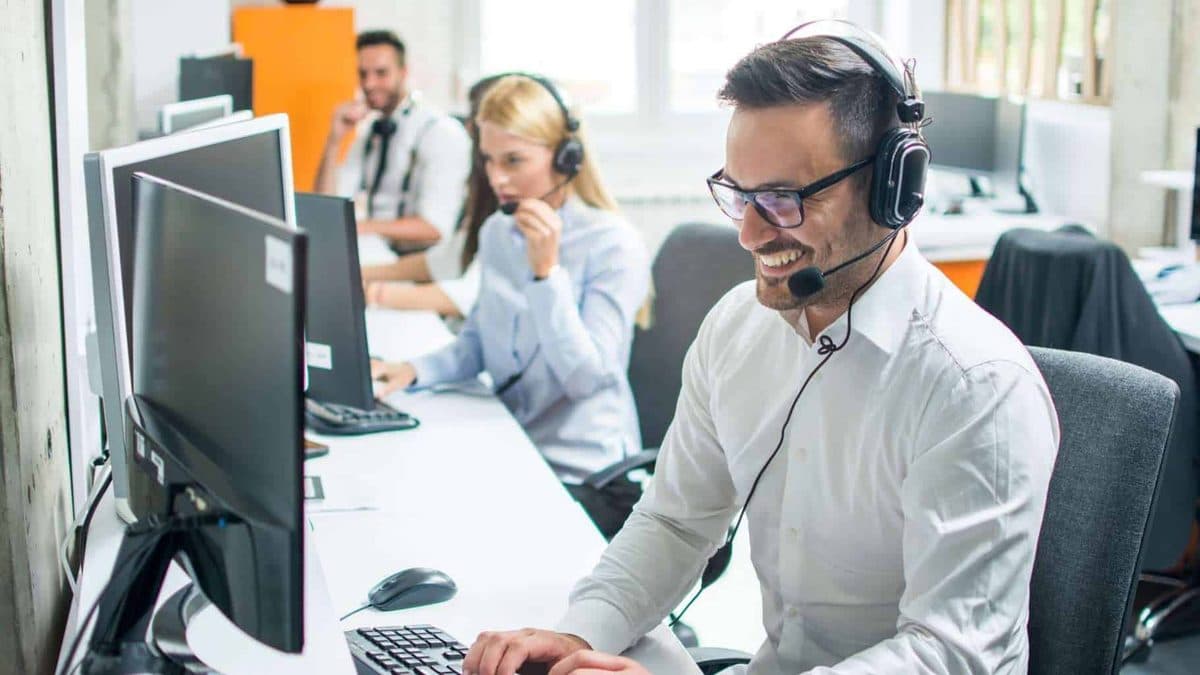 C:\Users\PC\Downloads\call-center-services.jpg