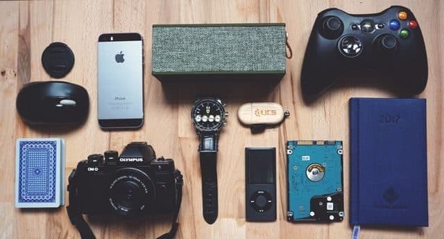5 Gadgets That Every Teenagers Must Have