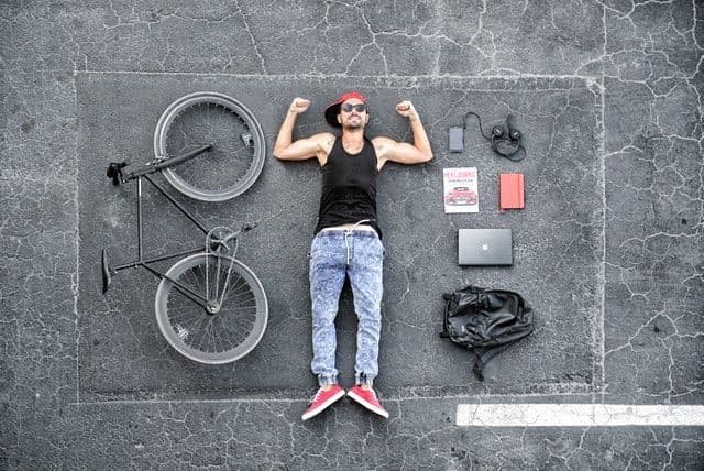 7 Most Important Android and iPhone Apps for Cyclists