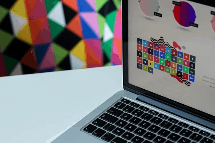 Motion Graphics or Animation: A Thin Line Between Two Notions