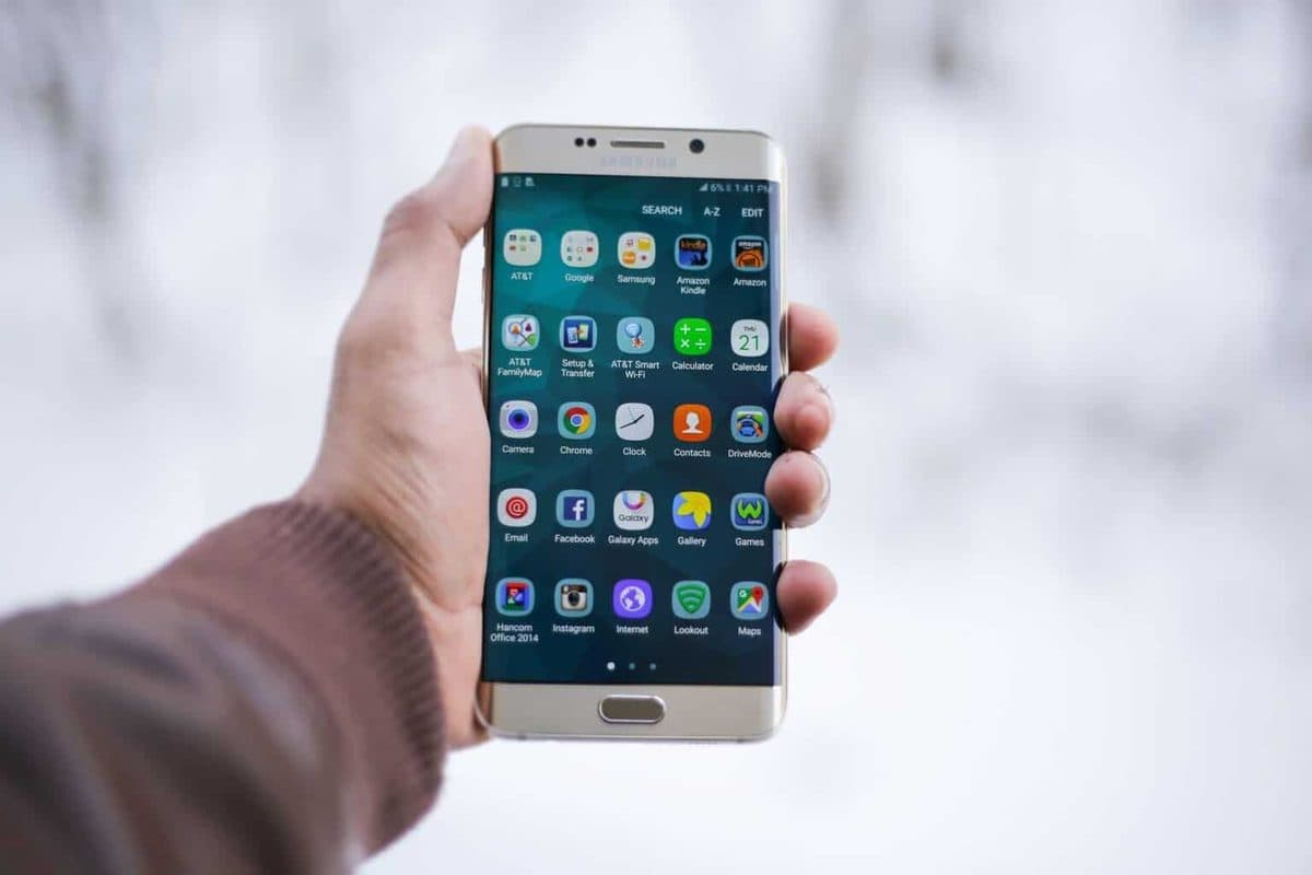 Top 5 Must Have Apps in Smartphones