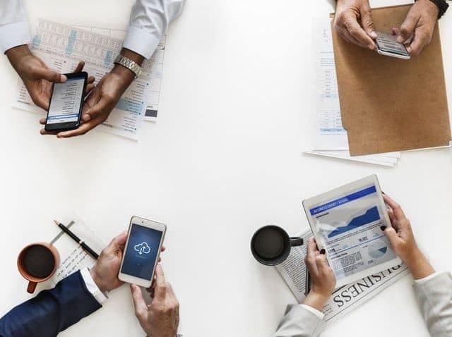 How Technology Made Big Companies More Productive