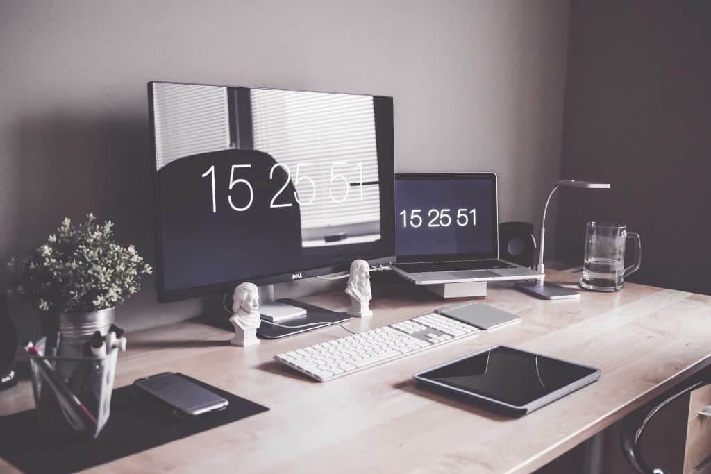 computer-desk